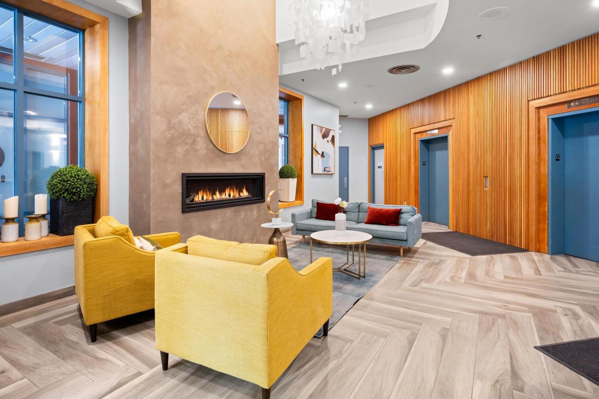 Alpenglow Lodge Two Bedroom Apartment By Mva Whistler Buitenkant foto